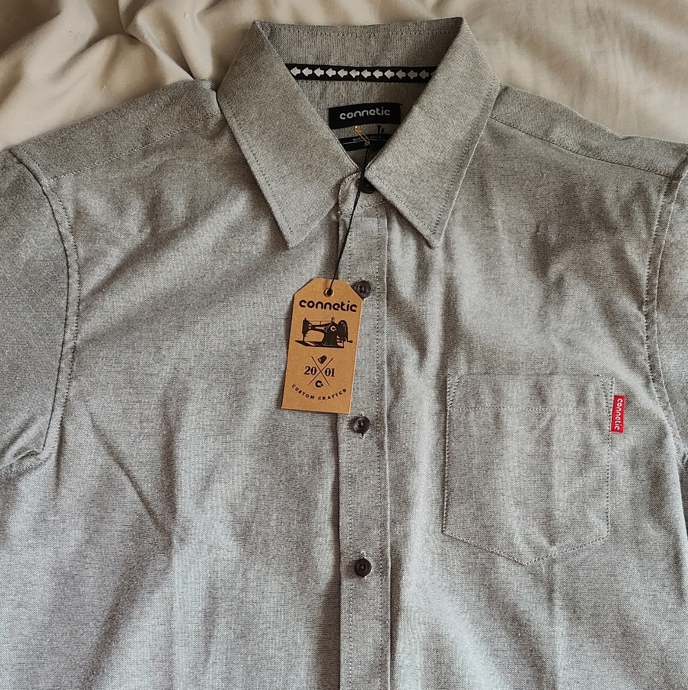 connetic premium button up shirt